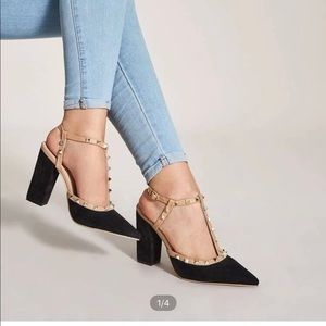 Brand new chunky heel .